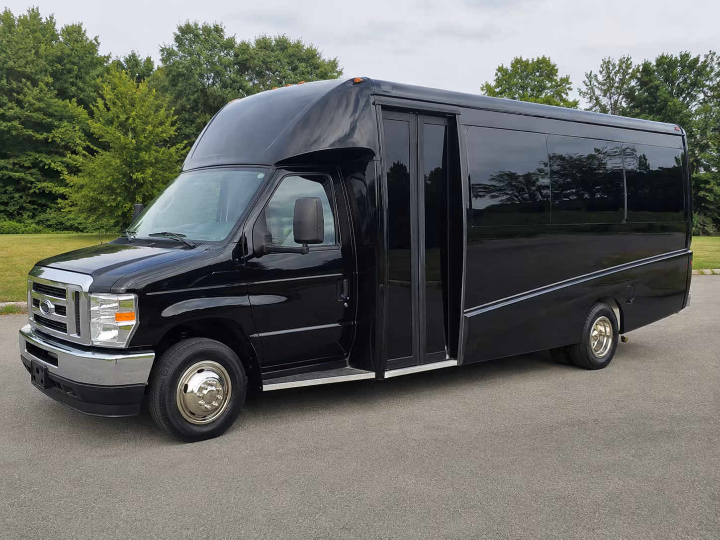 edmond private event transportation onboard seating