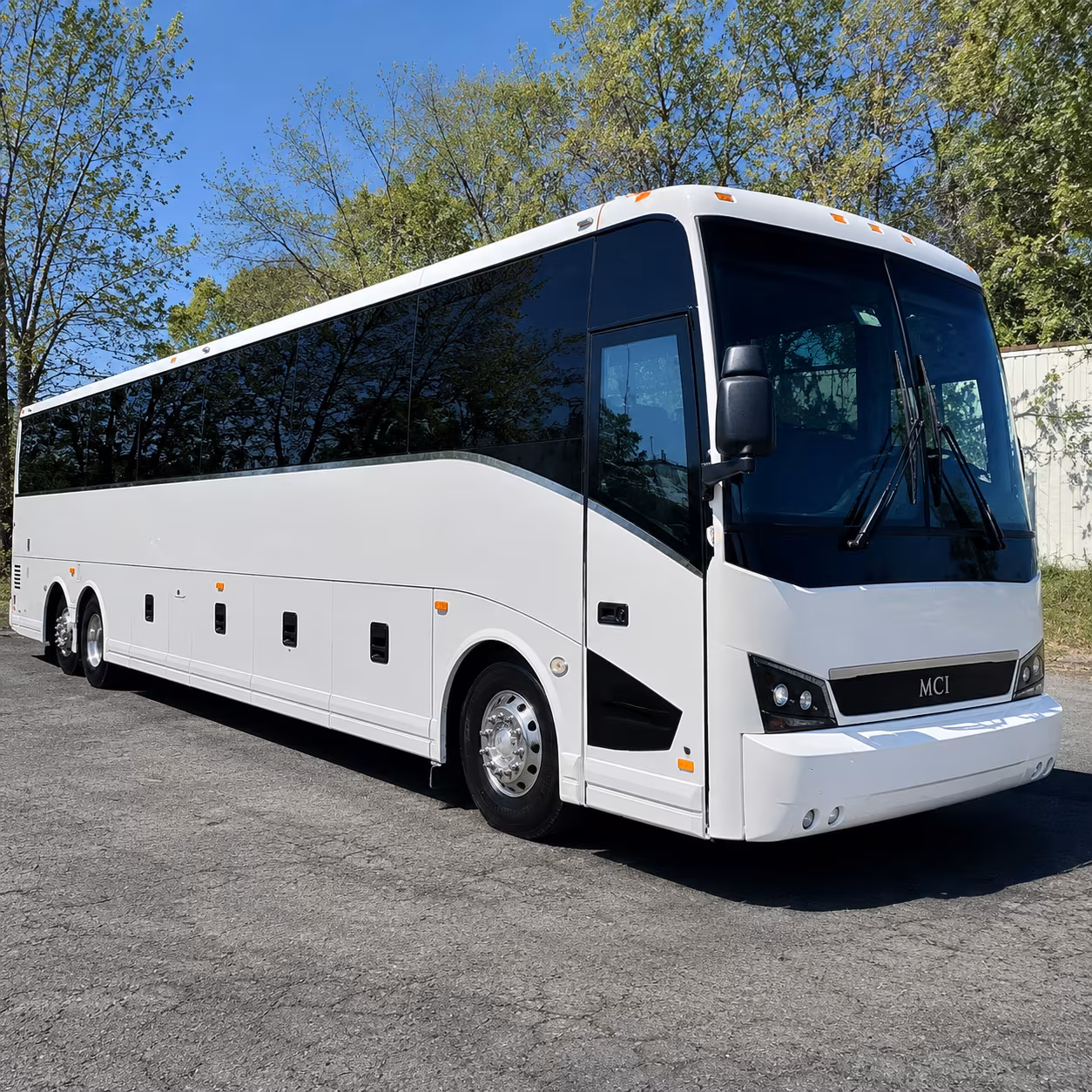 shuttle buses to the zoo amphitheatre and summer concert season